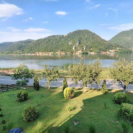 Dijanin Konak Zvornik Exteriör bild