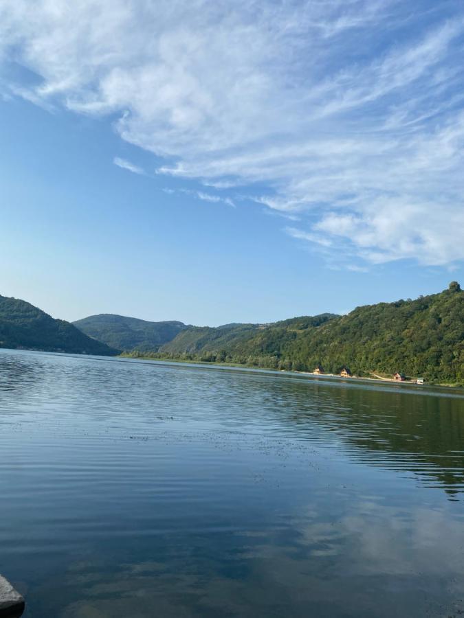 Dijanin Konak Zvornik Exteriör bild