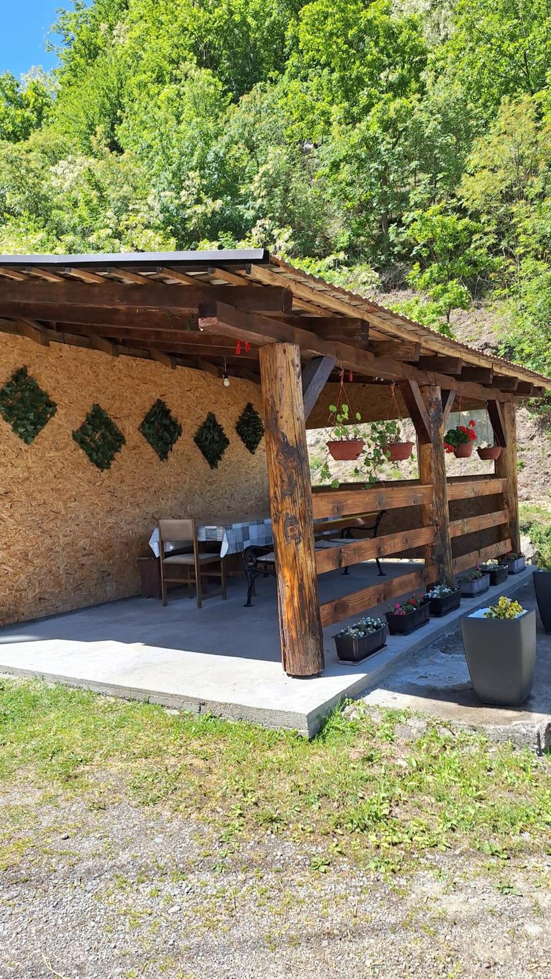 Dijanin Konak Zvornik Exteriör bild