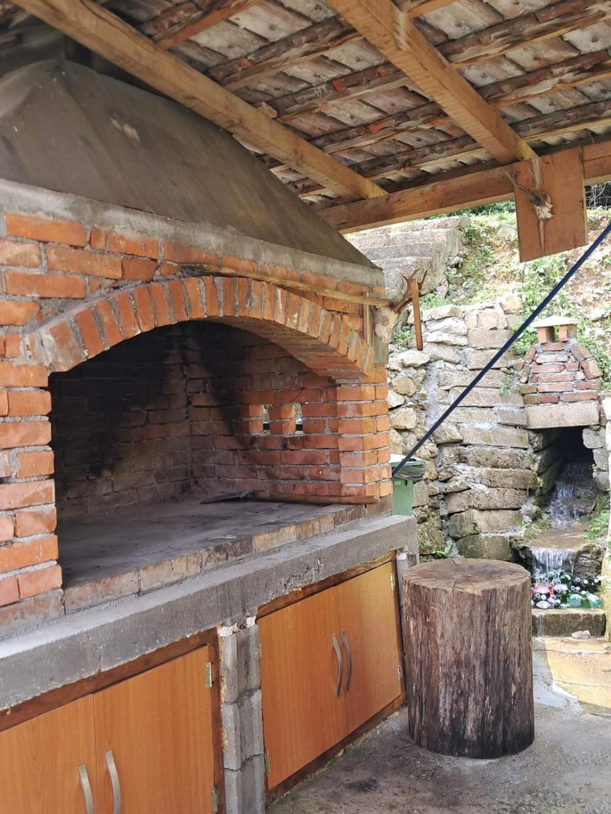 Dijanin Konak Zvornik Exteriör bild